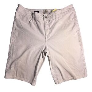 St. John's Bay Bermuda Shorts Womens 14 White Denim Casual Stretch 5-Pocket